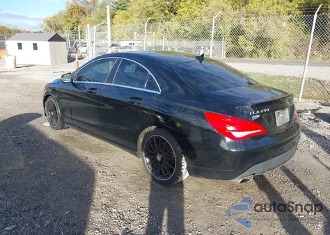 2014 Mercedes-Benz Cla 250 z USA, uszkodzony, nr VIN WDDSJ4EB5EN130511